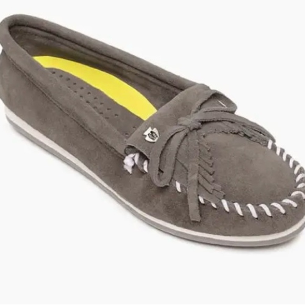 MINNETONKA Kilty Plus Grey Shoes 9